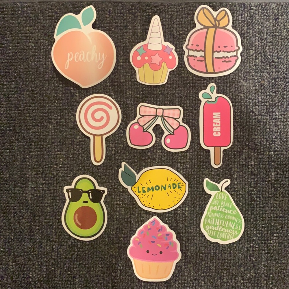 Pack of 10 stickers (food theme)